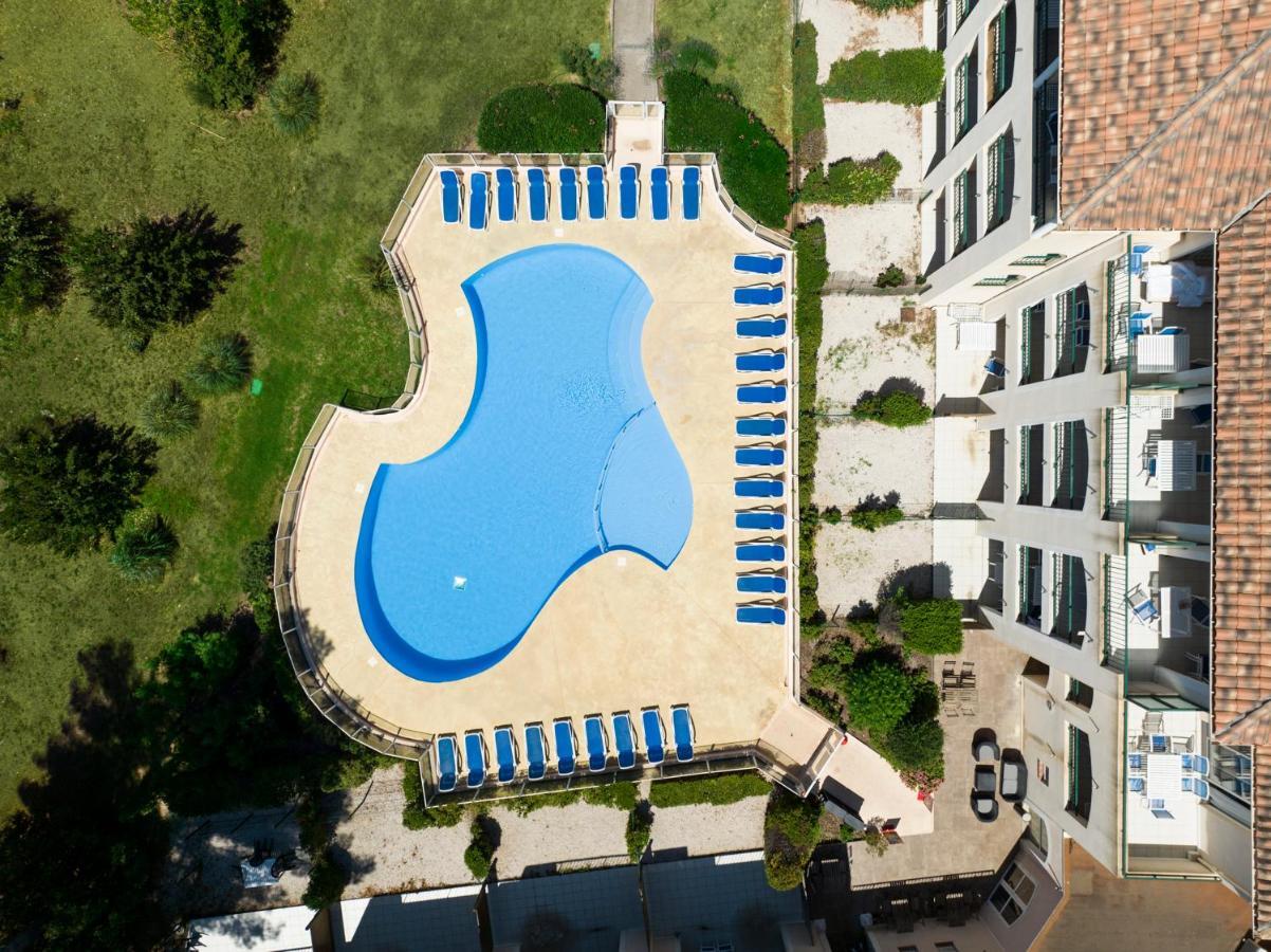 Garden & 3*
